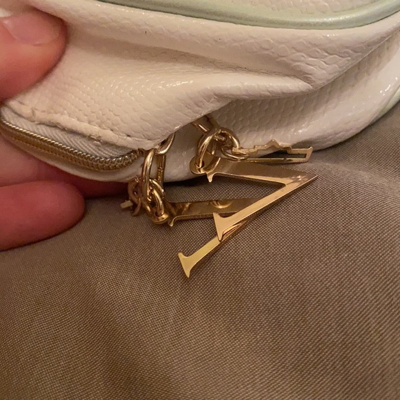 Cosmetic bag - Picture 4 of 4